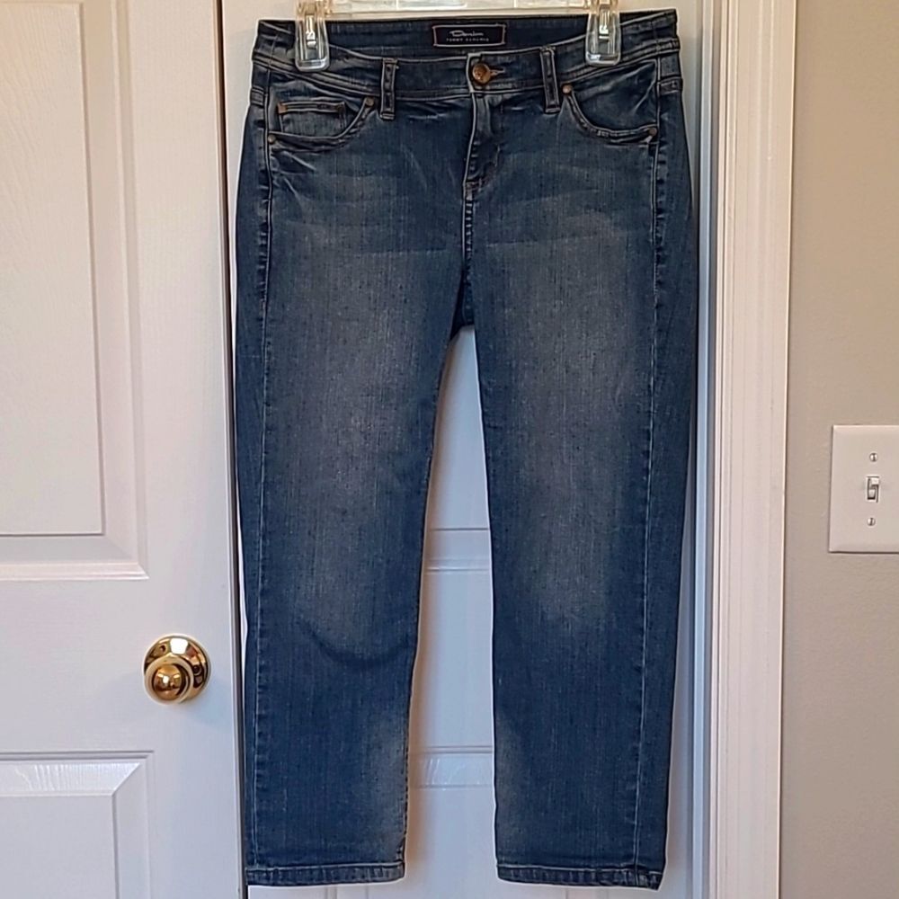 Tommy Bahama Denim Crop Size 4 EUC
